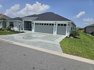 7602 Frank Dipietro Dr, Okahumpka, FL 34762