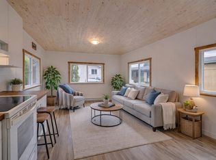 1413 Sunshine Coast Hwy #28, Sunshine Coast, BC V0N 1V5