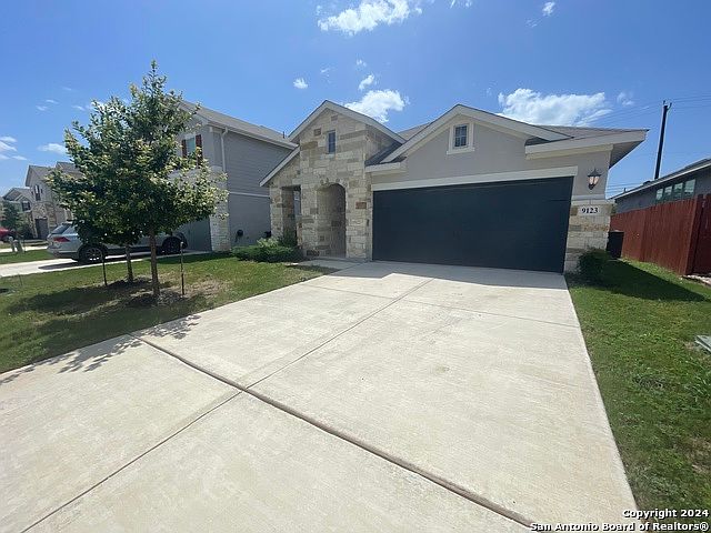 1st image of 9123 Dak Ave