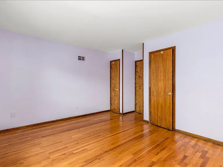229 Newark Ave #1 — Photo 15