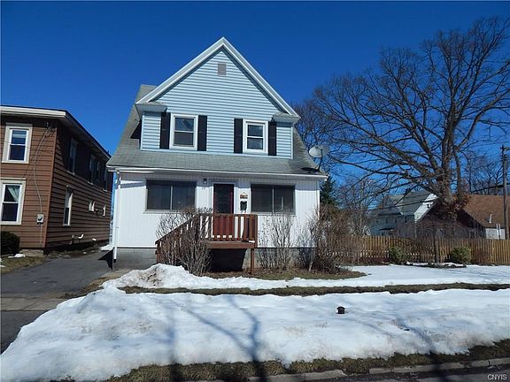 2nd image of 102 W Heman St