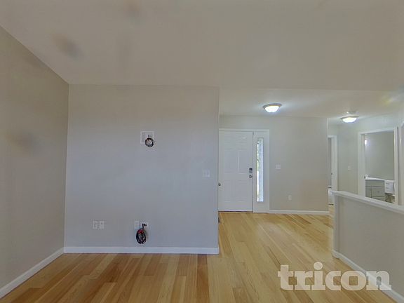 3rd image of 4003 28th Ave