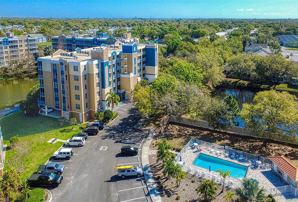 1st image of 960 Starkey Rd APT 1502