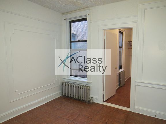 3rd image of 3086 45th St #A3