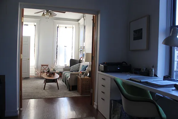 Rented by 50 Stanhope LLC | media 12