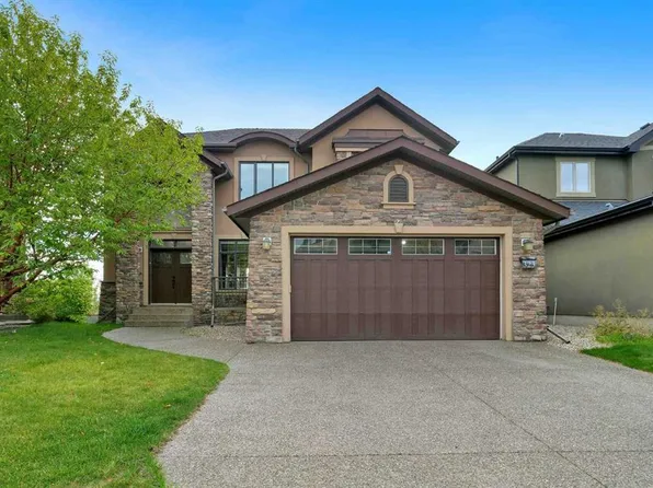 323 NE Aspen Glen Pl SW, Calgary, AB T3H 0E9