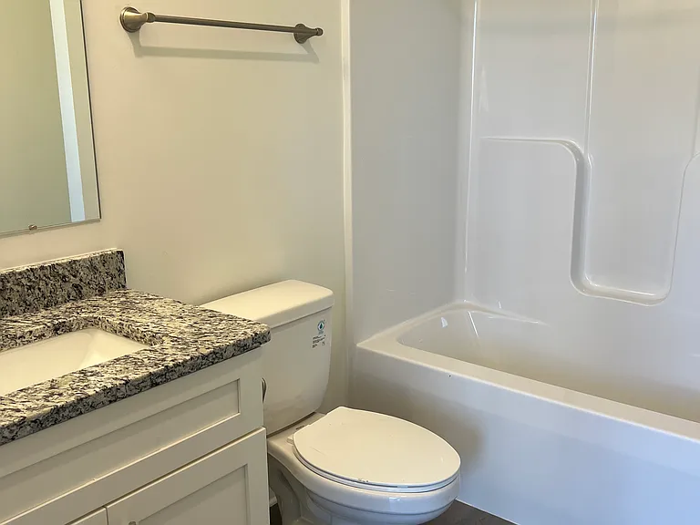 Pulaski Lofts — Photo 108