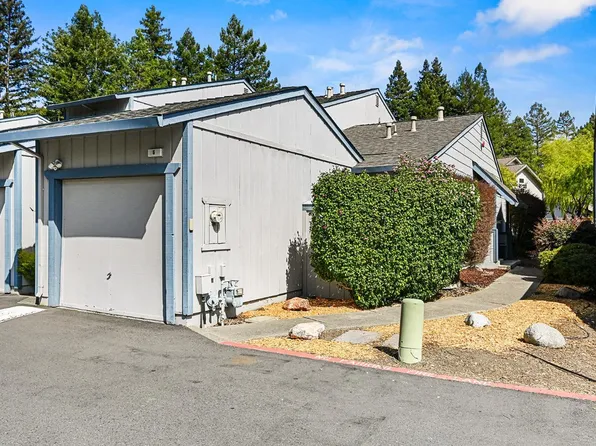 6 Conifer Square, Rohnert Park, CA 94928