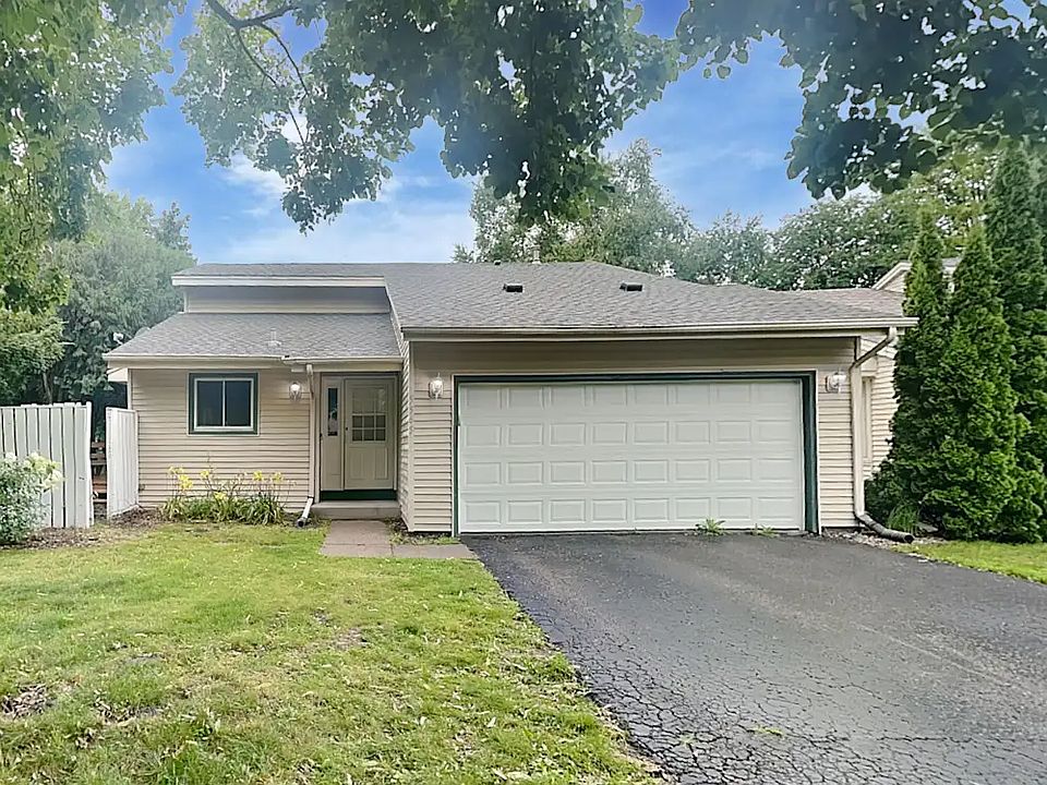 1st image of 1570 Knoll Dr