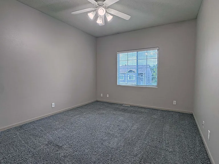 16305 Browne St — Photo 14