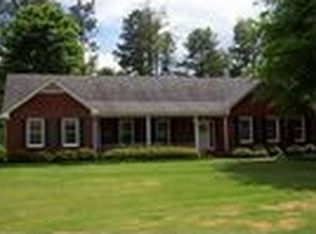 1104 Whirlaway Ln, Monroe, GA 30655