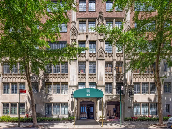 321 East 43rd Street image 1 of 2