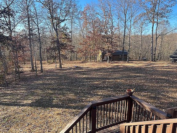 4th image of 39 Eaglelook Ct
