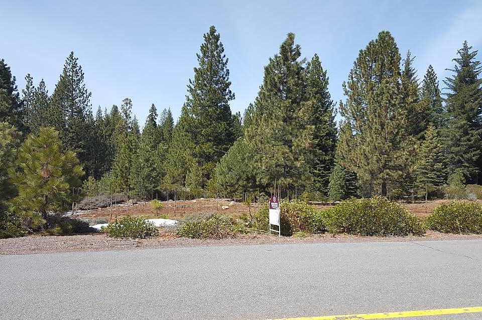 2nd image of 380 Bailey Creek Dr