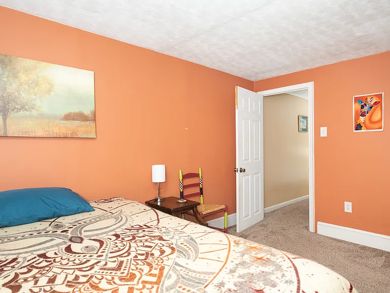 440 Pine St — Photo 29