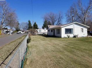 986 N 60th Ave, West Richland, WA 99353