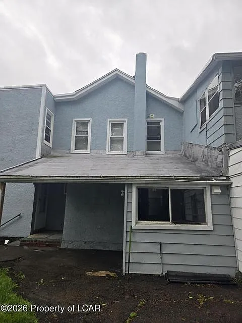Building Photo - 513 Oak St #2