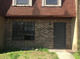 5767 Dewsbury Ln, North Charleston, SC 29418