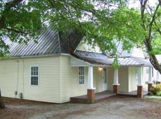 401 Alamance St, Gibsonville, NC 27249