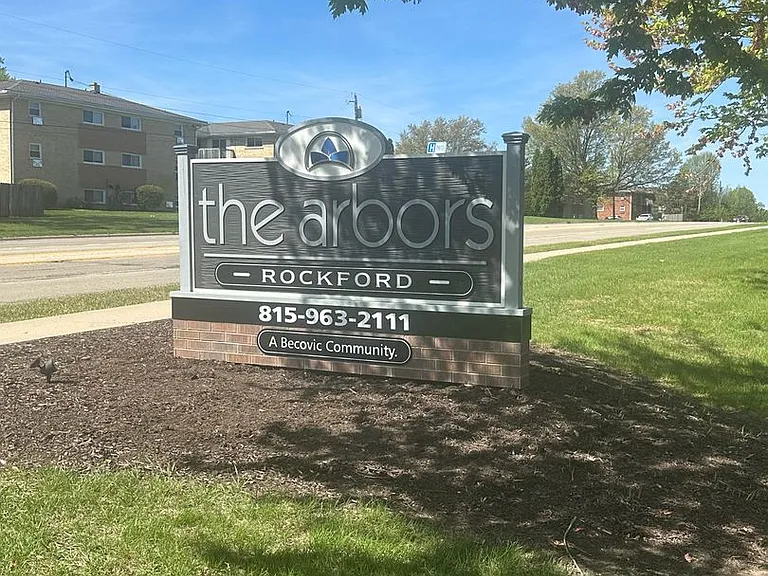 The Arbors — Photo 89