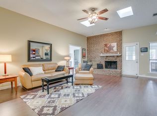 9119 Sweetwater Dr, Dallas, TX 75228