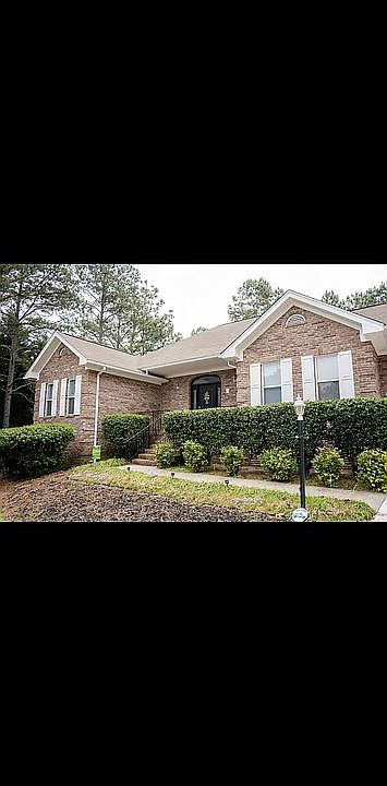 1st image of 8 Tull Ln