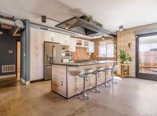 6935 E 3rd St, Scottsdale, AZ 85251