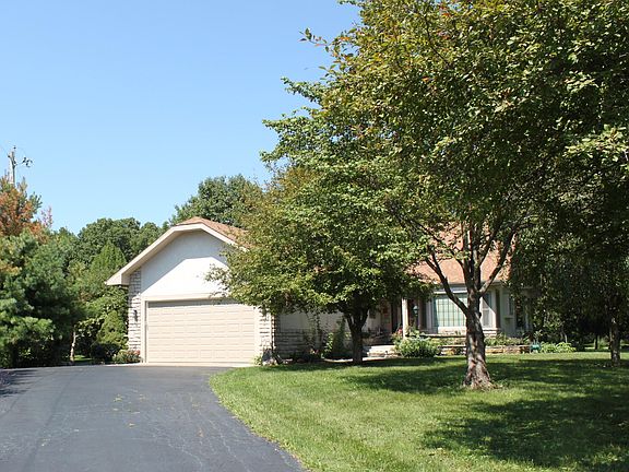 2nd image of 430 Willey Rd