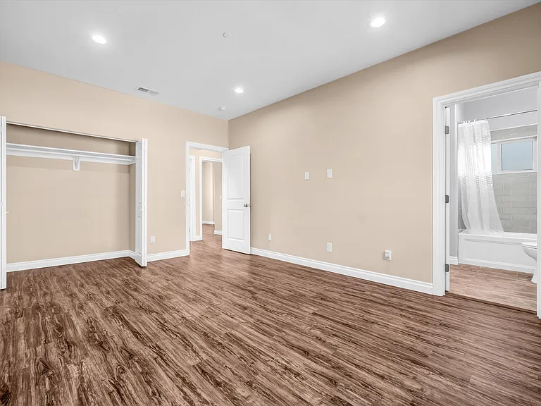 14095 Edwards St — Photo 20