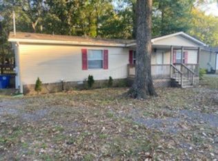 110 Whispering Oak Dr, Shelbyville, TN 37160