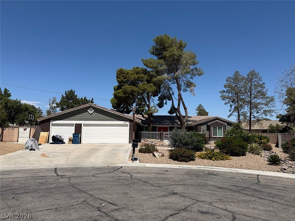 1st image of 1585 Red Rock St