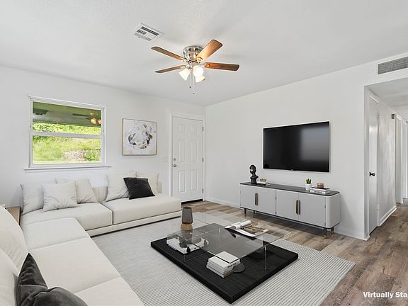 4th image of 50272 S 568th Rd