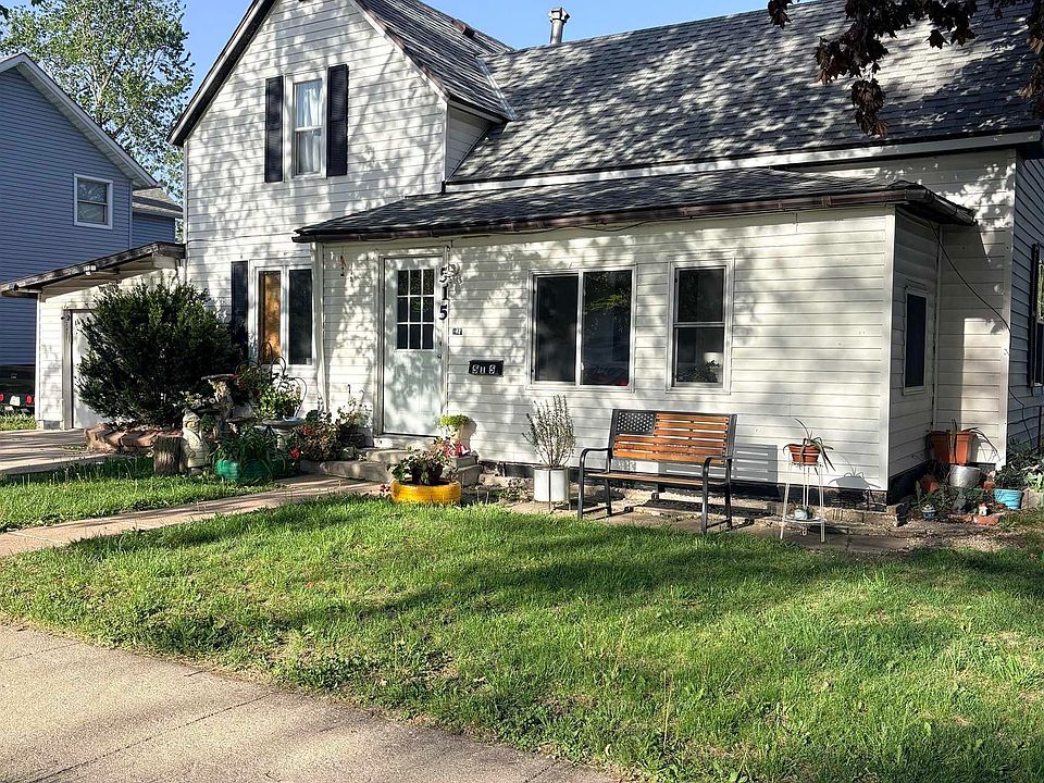1st image of 515 Superior St
