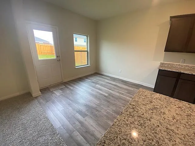 3110 Holstein Dr — Photo 25