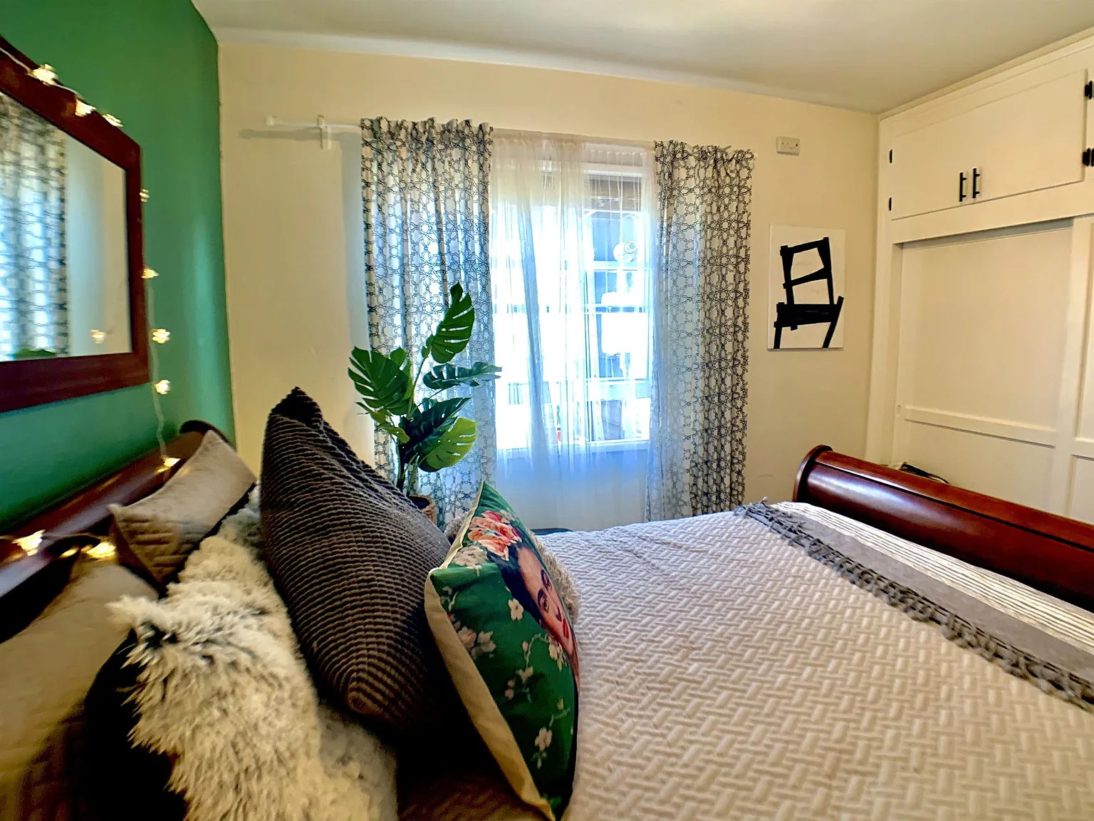 Wilson - 4761 (F) Villa Kahlo — Photo 1