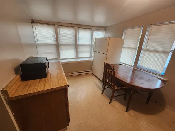 600 S Van Buren St APT B, Wilmington, DE 19805
