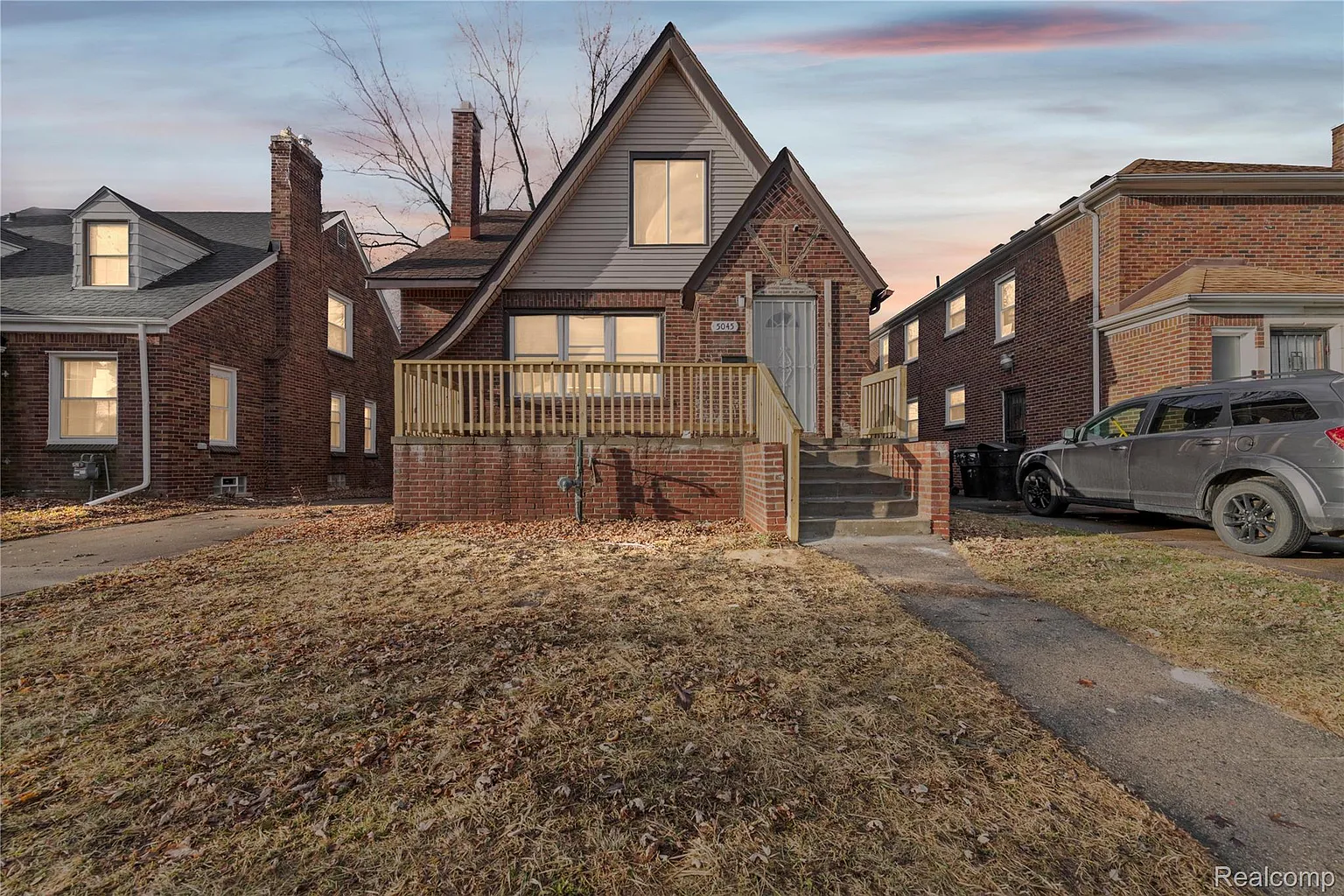 5045 Balfour Rd photo 1