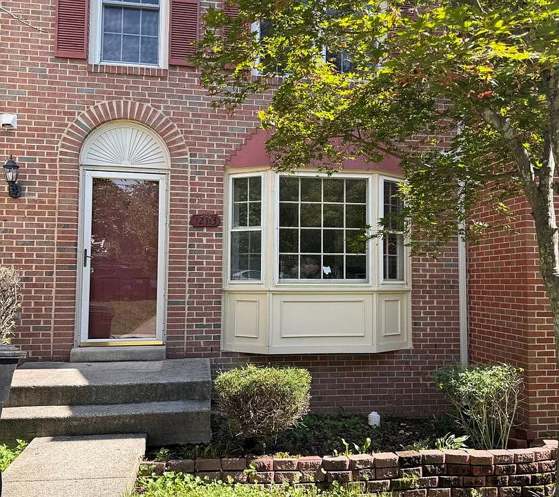 12413 Eden Ln