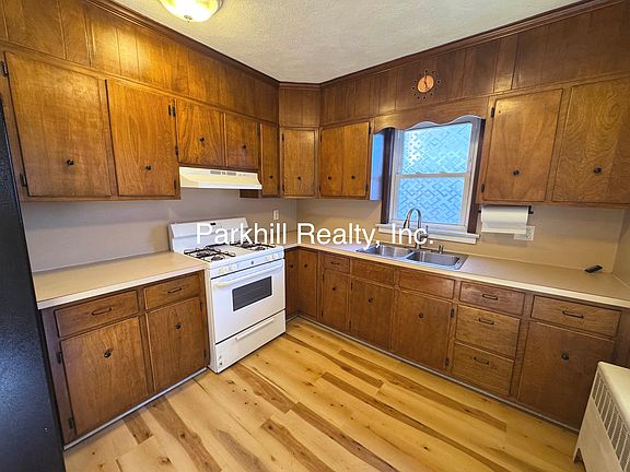 5th image of 111 E Wilkes Barre St