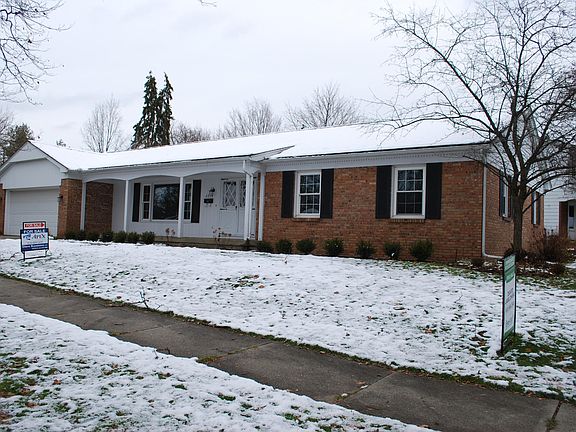 3rd image of 2034 Maumee Dr SE