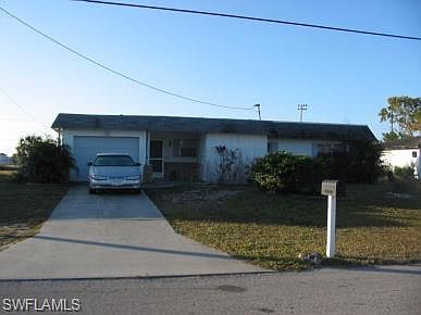 1st image of 1530 NE 4th Ter