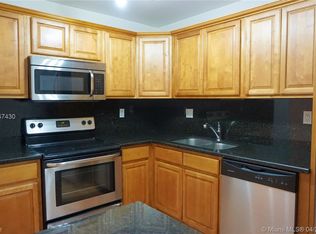 10441 Mahogany Key Cir APT 203, Miami, FL 33196