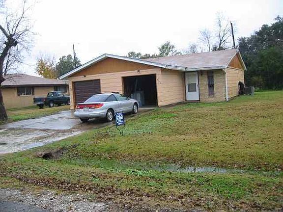 5th image of 3510 Avenue D