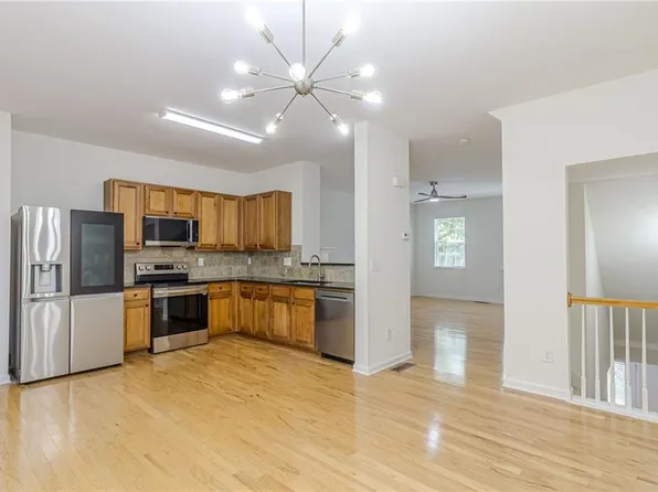 2118 Meadow Peak Rd, Duluth, GA 30097