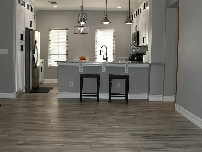 1009 Falling Leaf St — Photo 5
