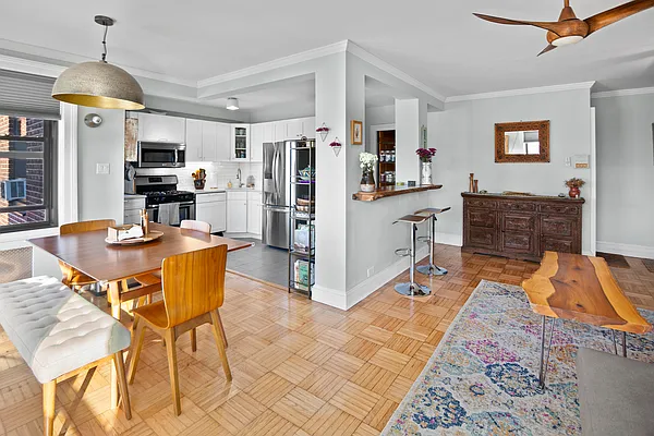 Sold by HomeDax Real Estate | media 19