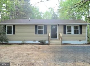 785 Holly Corner Rd, Fredericksburg, VA 22406