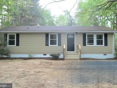 785 Holly Corner Rd, Fredericksburg, VA, 22406