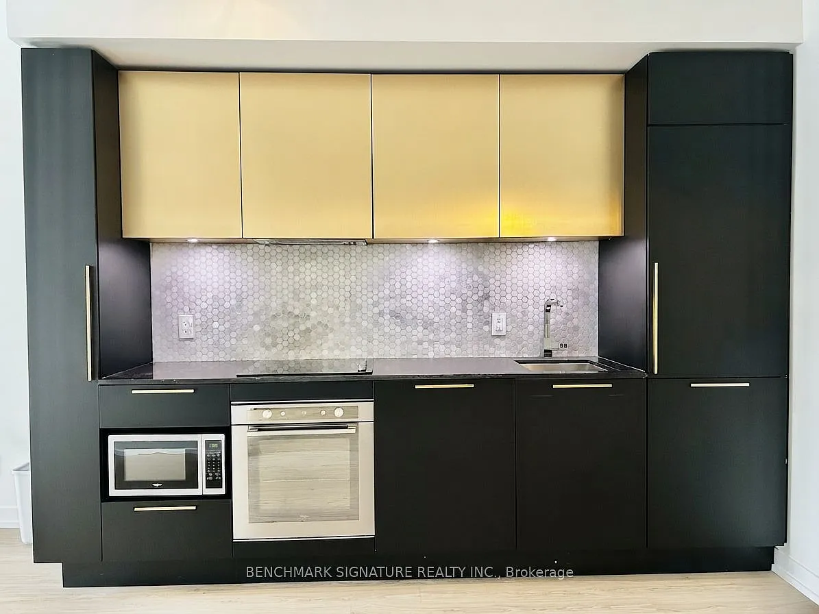 2 bed, $2,650 — Photo 4