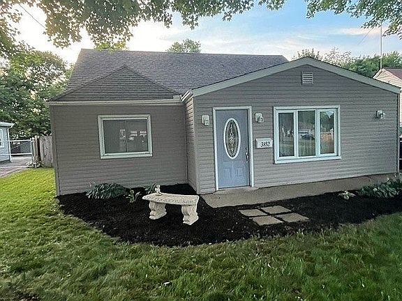 2nd image of 3852 Huntmere Ave